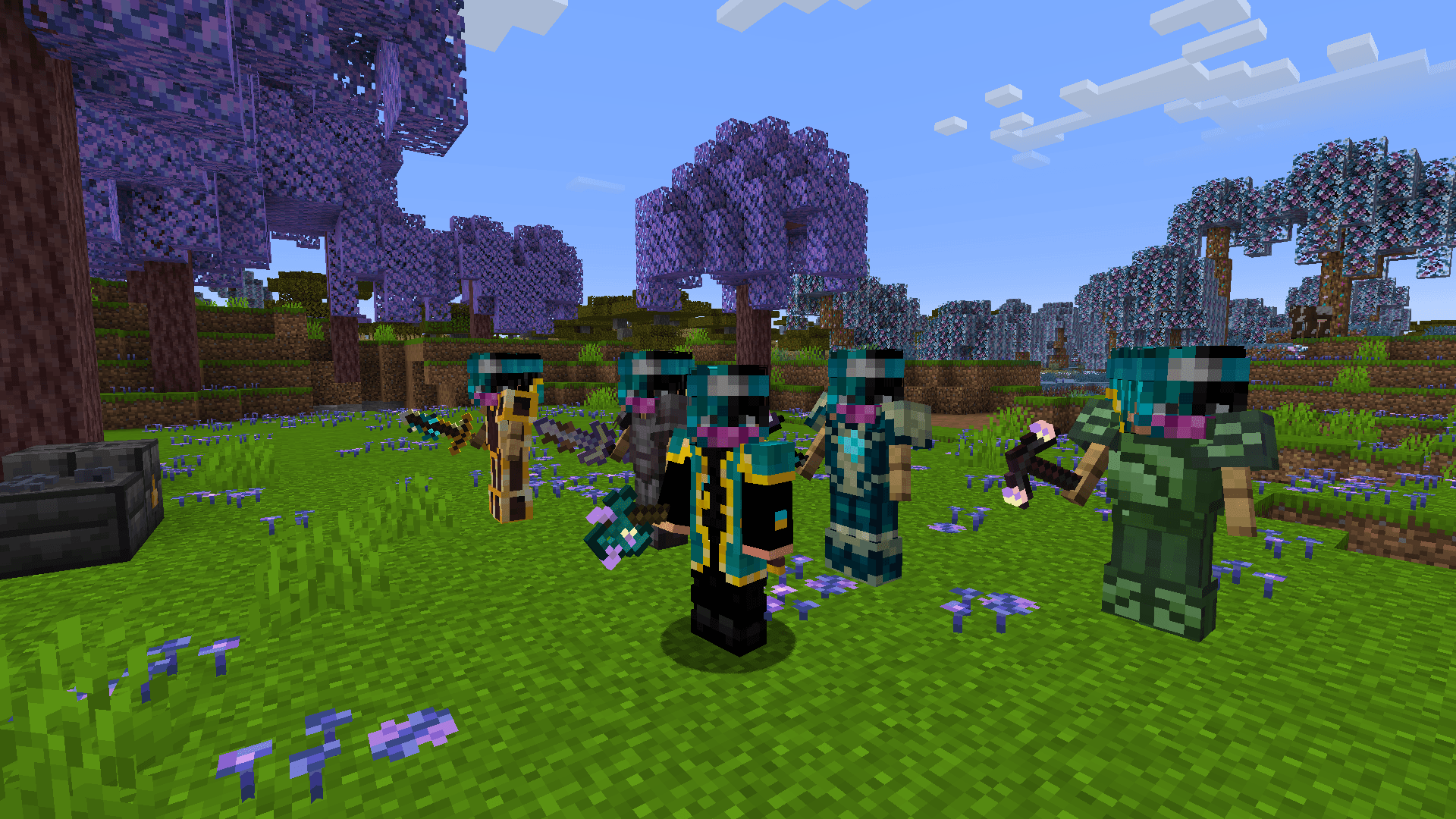 Особенность версий мода v1.0r+, позволяющая добавлять драгоценные камни к инструментам (упомянуто в конфиге мода) Особенность версий мода v1.0r+, позволяющая добавлять драгоценные камни к инструментам (упомянуто в конфиге мода)