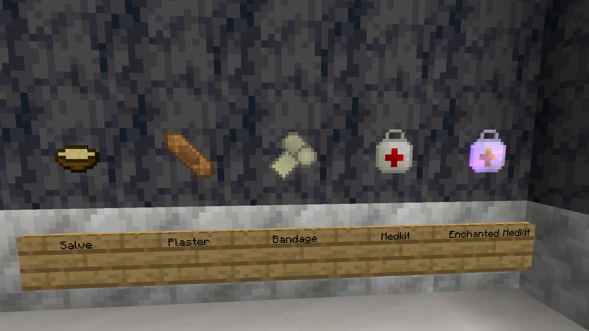 Все лечебные предметы с их названиями, упорядоченные от худших к лучшим (слева направо) Все лечебные предметы с их названиями, упорядоченные от худших к лучшим (слева направо)