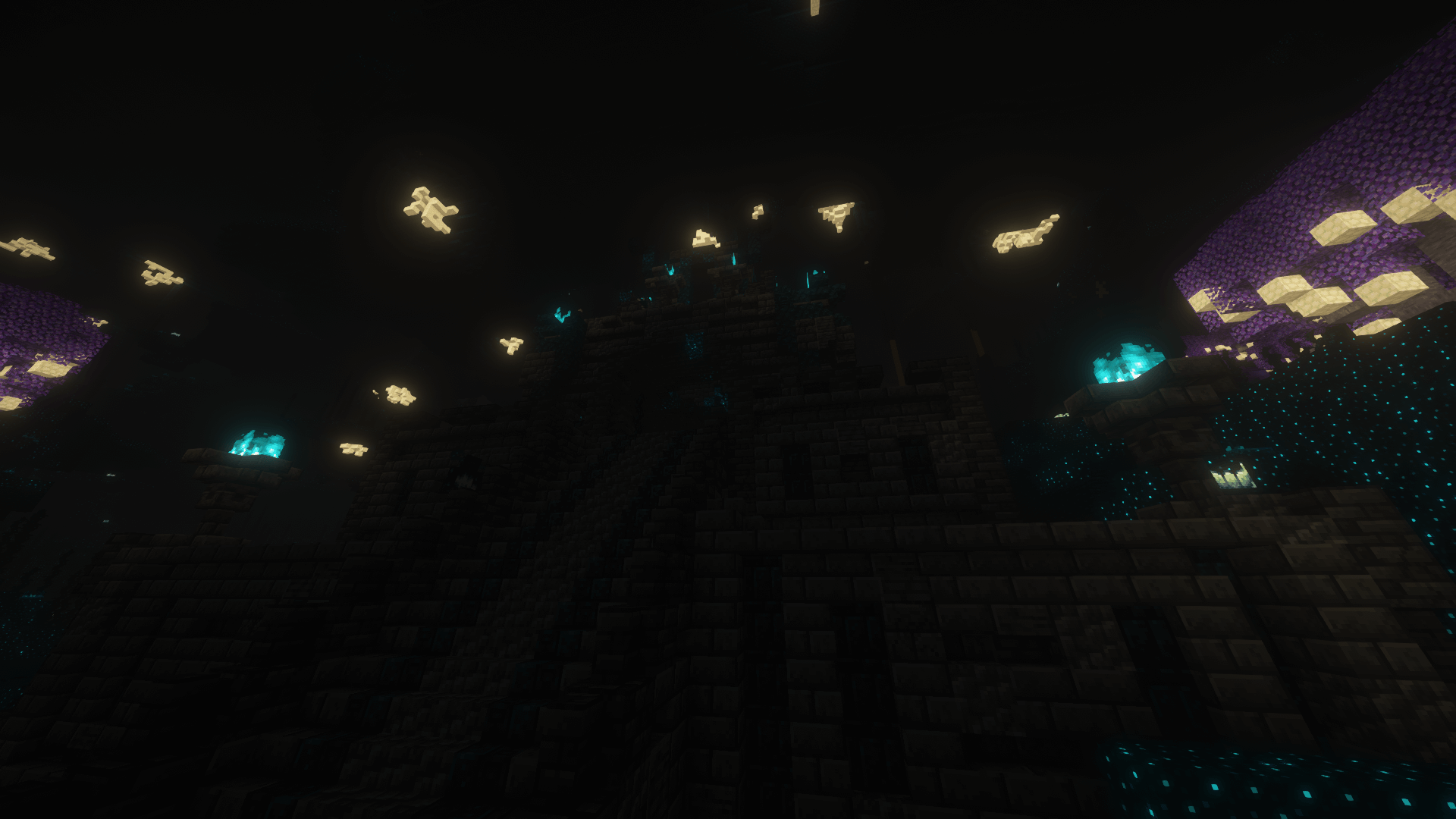 Древний храм — новая структура, добавленная модом Deeper and Darker! Древний храм — новая структура, добавленная модом Deeper and Darker!